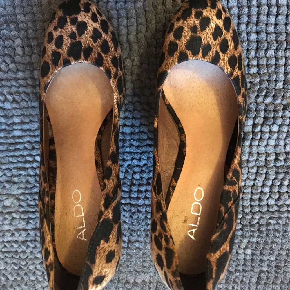 Leopard Print Wedges - Picture 2 of 3